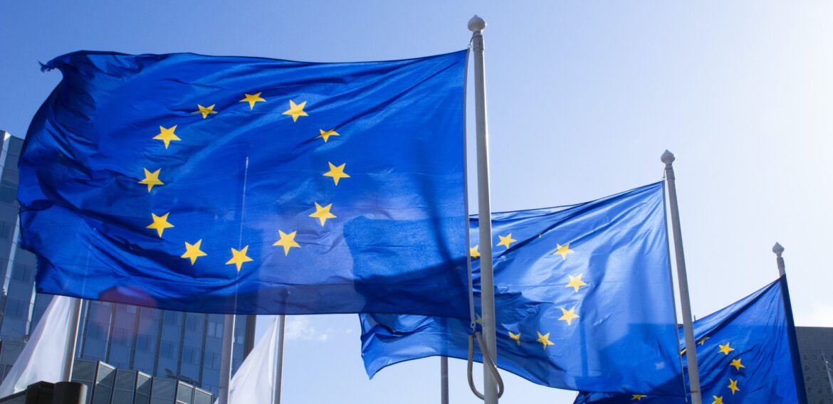 Uniunea Europeană vrea sancțiuni pentru partenerii comerciali care încalcă drepturile angajaților sau angajamentele de dezvoltare sustenabilă