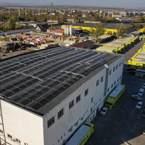 Compania Aquila investește 220.000 de euro pentru extinderea capacităților fotovoltaice